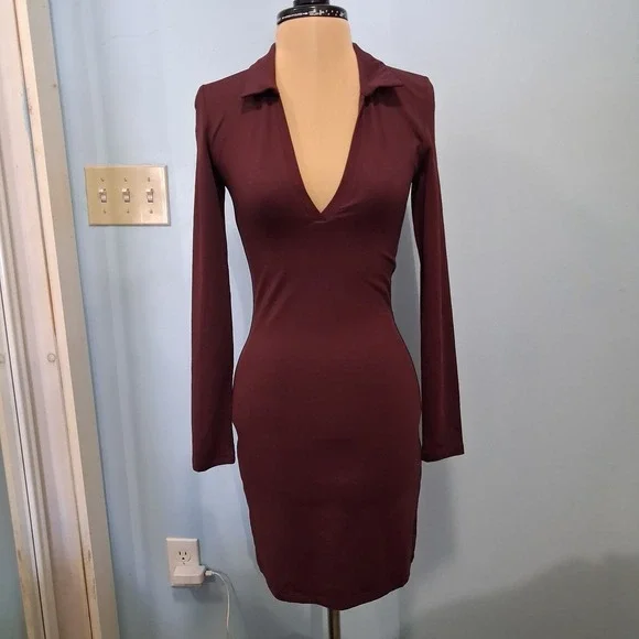 Babaton Contour Polo Long Sleeve Dress Women's Size Small  Maroon Preppy Career - Picture 15 of 15